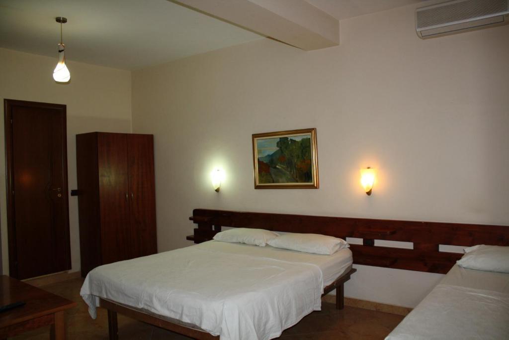 Hotel Martini Vlorë Exteriér fotografie